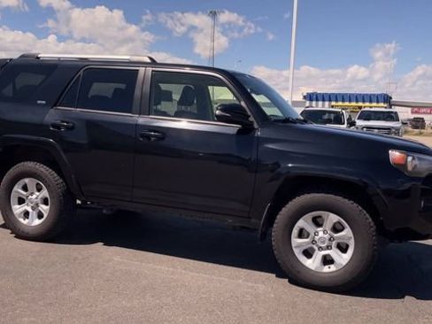Used 2024 Toyota 4Runner SR5 Premium w/ Moonroof Package AWD/4WD image 3