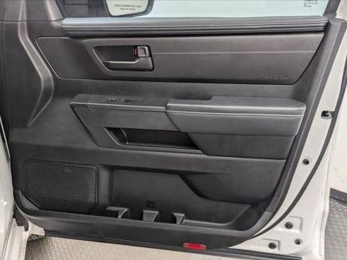 Used 2022 Toyota Tundra SR w/ SR Tow Package image 19