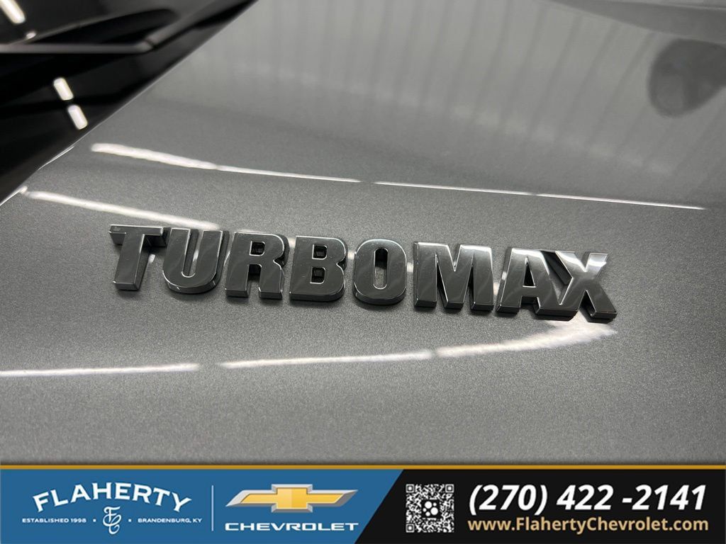 Used 2025 Chevrolet Silverado 1500 Custom AWD/4WD image 18