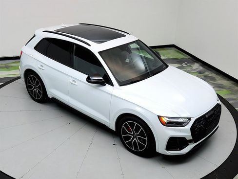 Used 2023 Audi SQ5 Prestige image 36