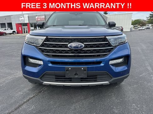 Used 2020 Ford Explorer XLT w/ Equipment Group 202A AWD/4WD image 33