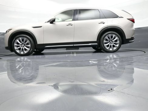 Used 2024 MAZDA CX-90 3.3 Turbo w/ Premium Package AWD/4WD image 36