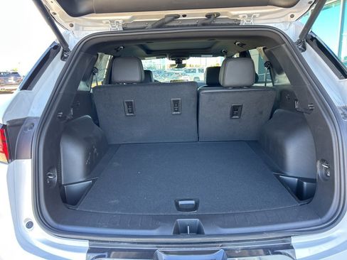 Used 2025 Chevrolet Blazer Premier w/ Driver Confidence II Package image 7