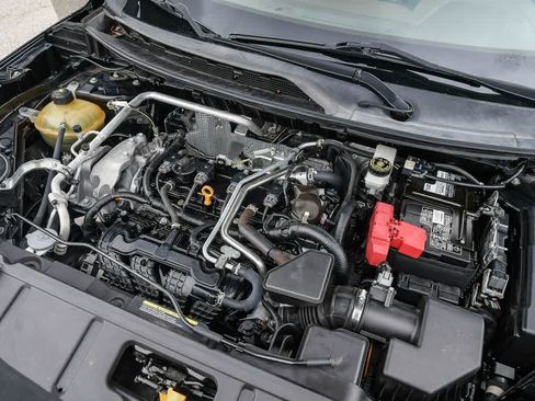 Used 2021 Nissan Rogue S FWD image 27