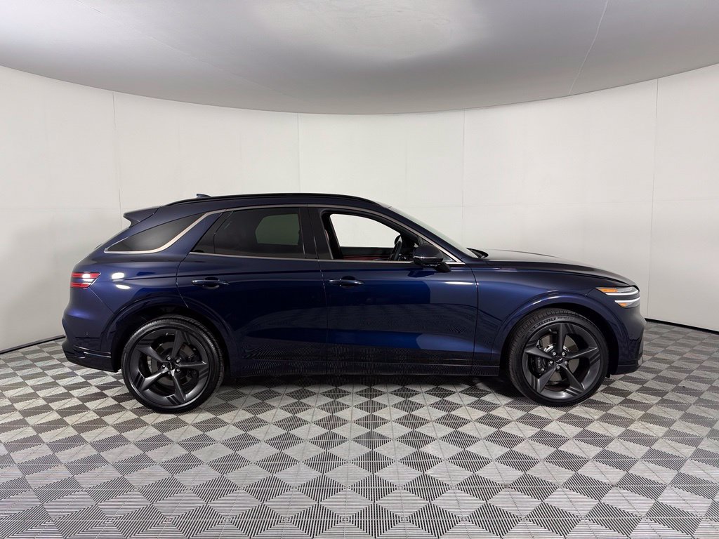 Used 2026 Genesis GV70 3.5T Sport Prestige AWD/4WD image 6