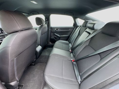 Used 2025 Honda Civic Sport image 15