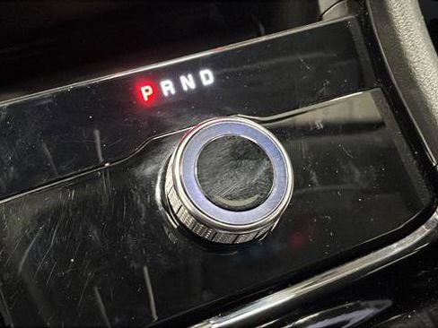 Used 2023 Jeep Grand Cherokee L Laredo image 31