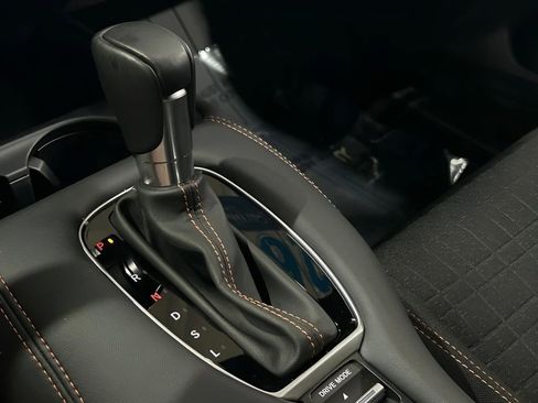 Certified 2026 Honda HR-V Sport image 19
