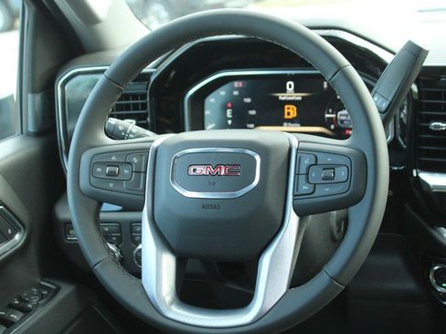 New 2026 GMC Sierra 3500 SLE image 7