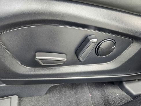 New 2026 Ford Explorer Active w/ Active Comfort Package image 22