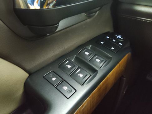 Used 2016 GMC Sierra 1500 SLT w/ SLT Premium Package AWD/4WD image 27