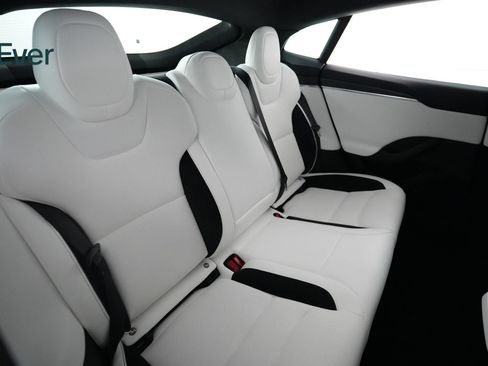 Used 2025 Tesla Model S Plaid AWD/4WD image 5