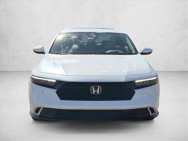 Used 2025 Honda Accord Touring image 2
