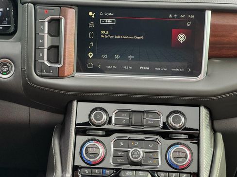 Certified 2023 GMC Yukon Denali Ultimate AWD/4WD image 14