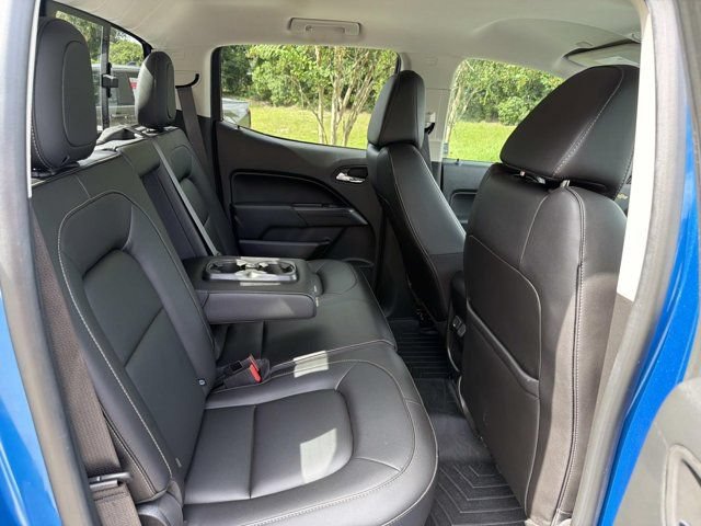 Used 2022 Chevrolet Colorado LT w/ Luxury Package RWD image 19
