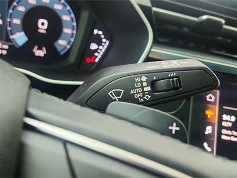 Used 2023 Audi Q3 2.0T Premium Plus w/ Premium Plus Package image 45