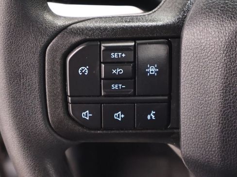 Certified 2025 Ford F550 4x4 Regular Cab Super Duty image 27