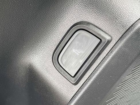 Used 2026 GMC Terrain AT4 image 16