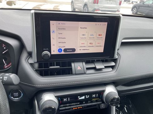 Used 2023 Toyota RAV4 XLE image 18