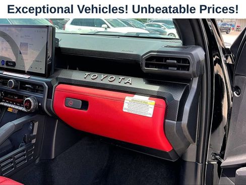 Used 2025 Toyota Tacoma TRD Pro AWD/4WD image 19