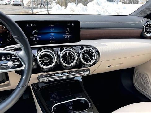 Certified 2023 Mercedes-Benz CLA 250 4MATIC image 6