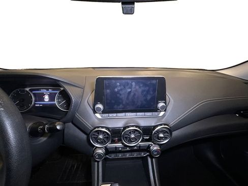 Used 2023 Nissan Sentra SV image 11