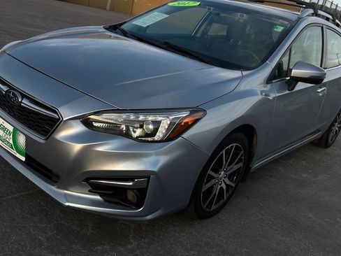 Used 2017 Subaru Impreza 2.0i Limited image 19