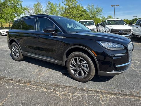 New 2026 Lincoln Corsair Premiere image 1