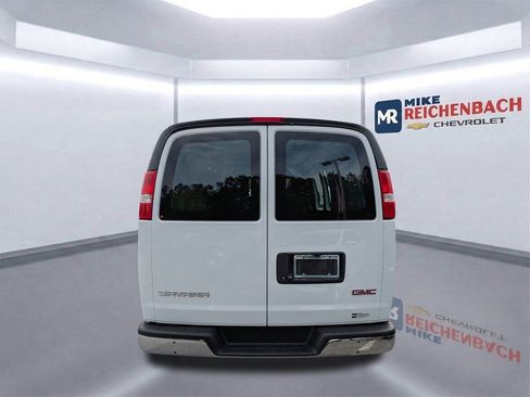 Used 2024 GMC Savana 2500 w/ Driver Convenience Package RWD image 6