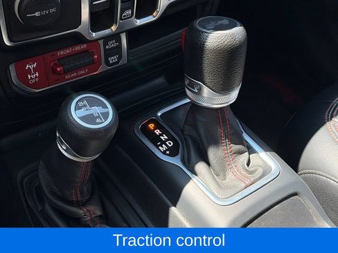 Used 2021 Jeep Wrangler Unlimited Rubicon w/ Xtreme Recon 35" Tire Package AWD/4WD image 22
