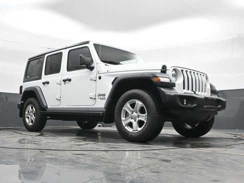 Used 2020 Jeep Wrangler Unlimited Sport S image 48