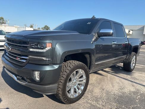 Used 2018 Chevrolet Silverado 1500 LTZ Z71 w/ LTZ Plus Package image 8