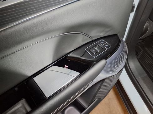 New 2026 Cadillac Lyriq Premium Luxury AWD/4WD image 11