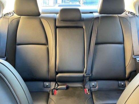 Used 2025 MAZDA MAZDA3 s image 38