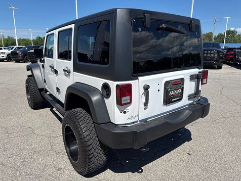 Used 2017 Jeep Wrangler Unlimited Sport w/ Quick Order Package 24S AWD/4WD image 9