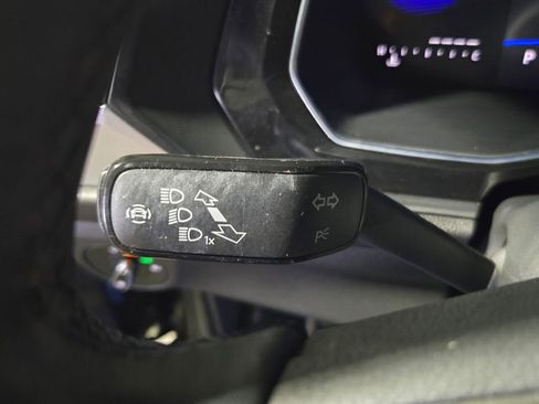 Certified 2023 Volkswagen Jetta Sport FWD image 26