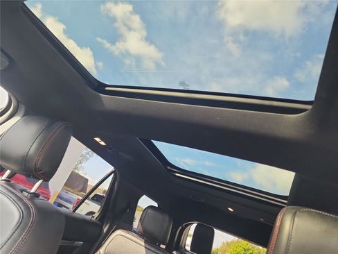 Used 2019 Ford Explorer Sport w/ Equipment Group 401A image 15