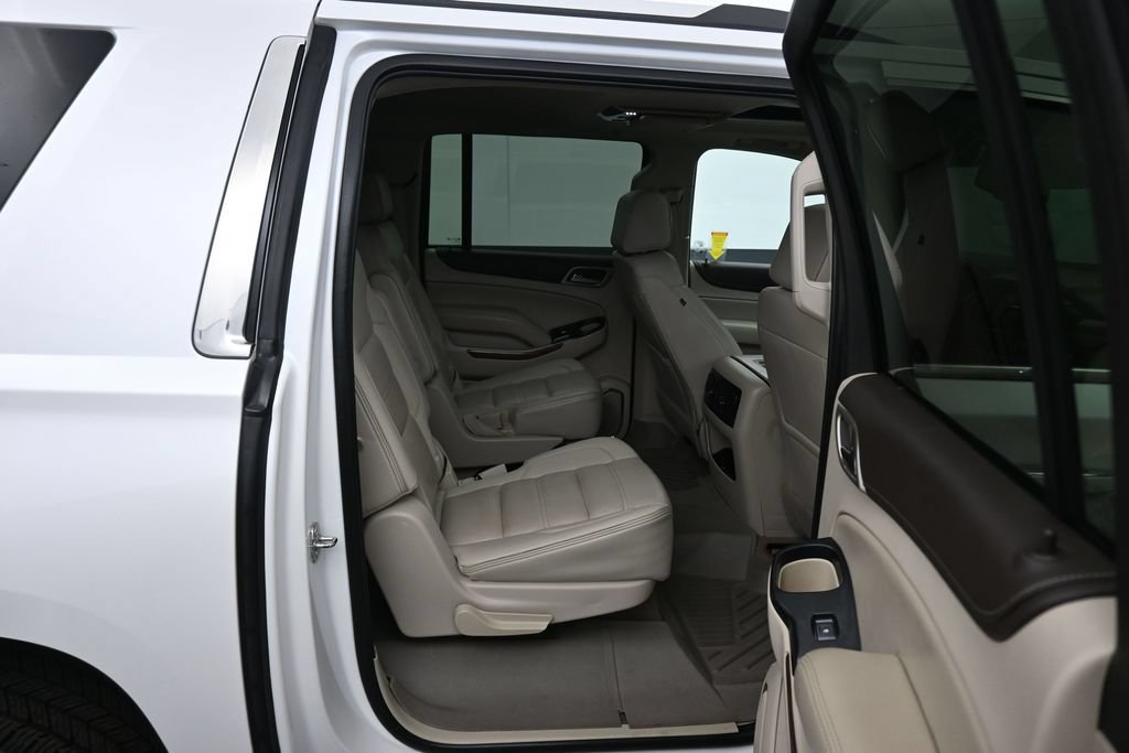 Used 2019 GMC Yukon XL Denali w/ Denali Ultimate Package AWD/4WD image 46
