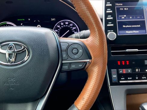 Used 2020 Toyota Avalon Limited w/ Advanced Safety Package image 24