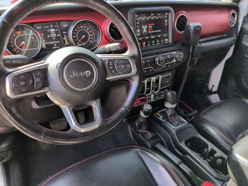 Used 2023 Jeep Wrangler Unlimited Rubicon w/ Steel Bumper Group AWD/4WD image 2
