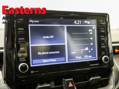 Used 2022 Toyota Corolla LE image 18