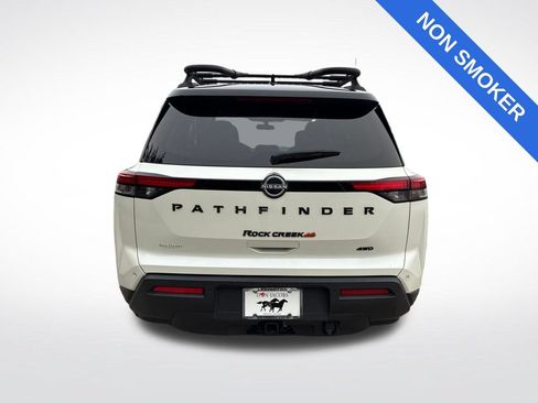 Used 2024 Nissan Pathfinder Rock Creek AWD/4WD image 4