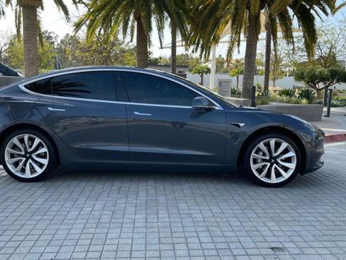 Used 2020 Tesla Model 3 Standard Range Plus RWD image 6