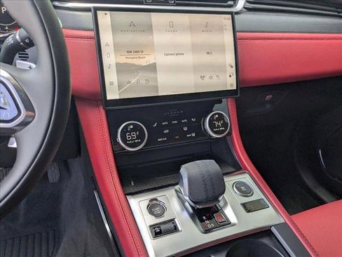 New 2026 Jaguar F-PACE R-Dynamic S image 12