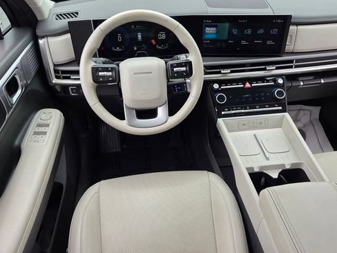 Used 2024 Hyundai Santa Fe SEL FWD image 14