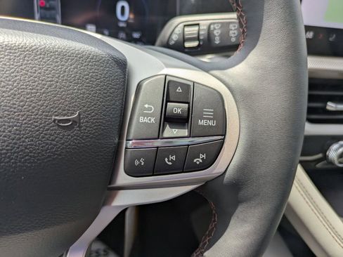 New 2026 Ford Explorer Active w/ Active Comfort Package RWD image 18