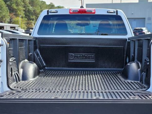 Used 2022 Chevrolet Colorado LT w/ Fleet Safety Package image 29