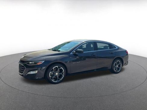 Used 2023 Chevrolet Malibu LT w/ Driver Confidence Package image 8