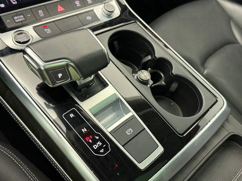 Used 2023 Audi Q8 Premium Plus w/ Premium Plus Package image 21