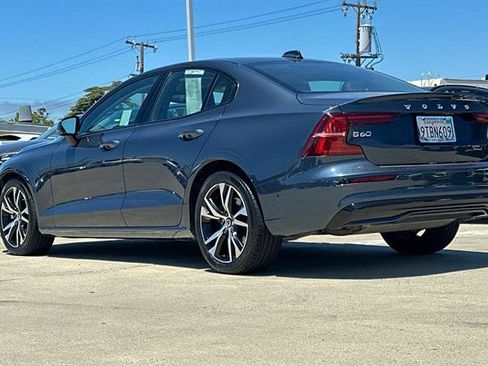 Certified 2025 Volvo S60 B5 Plus FWD image 5